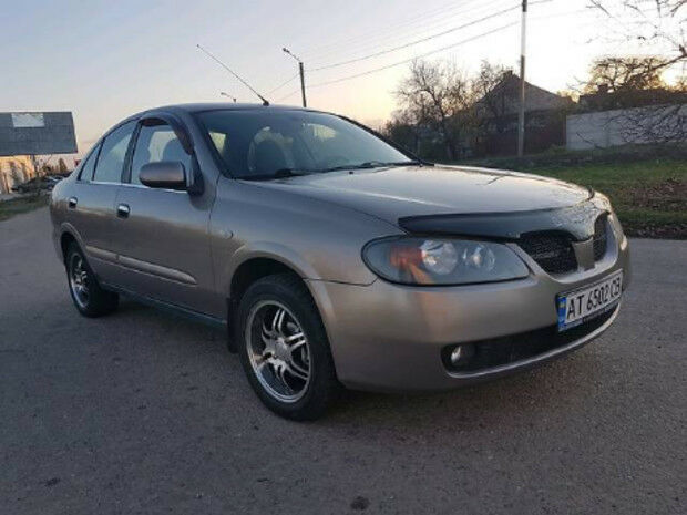 Nissan Almera 2005 року