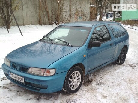 Nissan Almera 1996 года