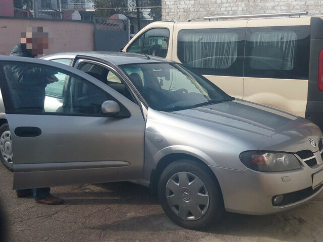 Nissan Almera 2005 года