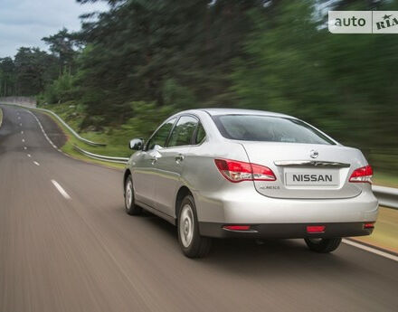 Nissan Almera 2005 року