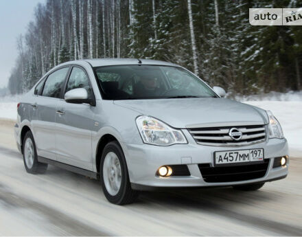 Nissan Almera 1999 года