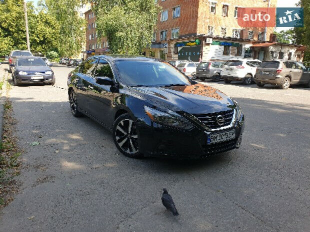 Ниссан Альтима 2018 года Nissan Altima 2018 года