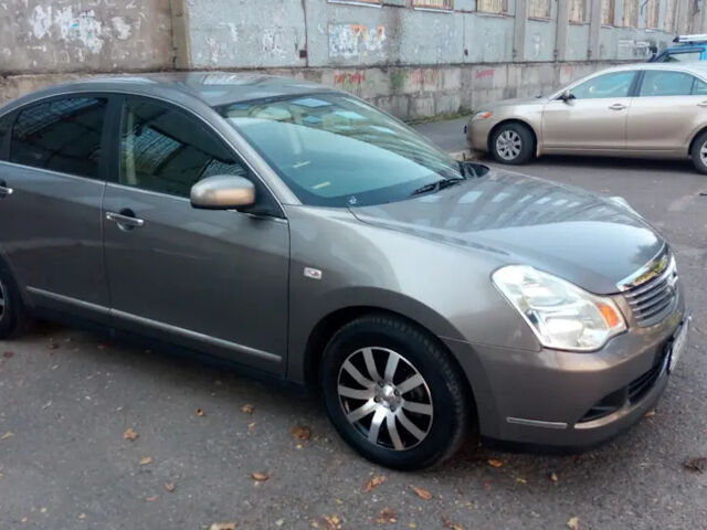 Nissan Bluebird Sylphy 2009 года