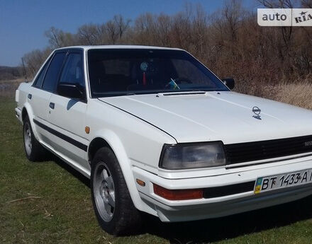 Nissan Bluebird 1986 года