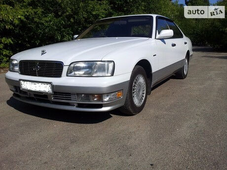 Nissan Gloria 1999 года