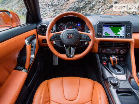 Ниссан ГТ-Р 2010 року Nissan GT-R 2010 року