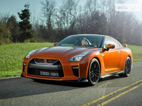 Nissan GT-R 2013 года