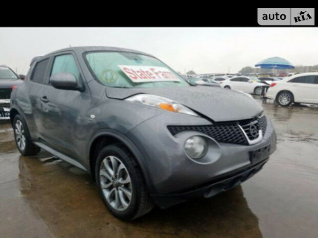 Nissan Juke 2011 года