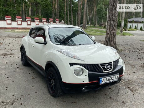 Nissan Juke 2012 года