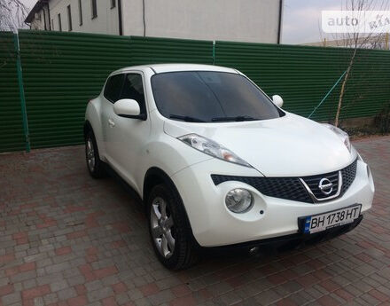 Nissan Juke 2012 года