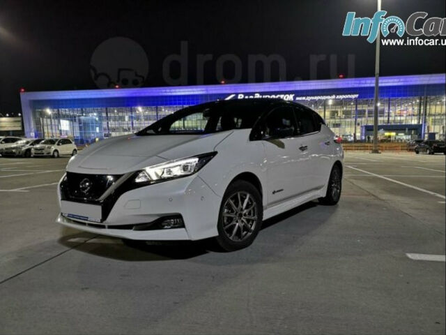 Nissan Leaf 2018 року