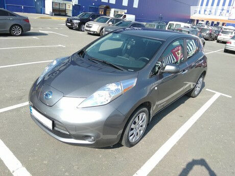 Ниссан Лиф 2015 года Nissan Leaf 2015 года