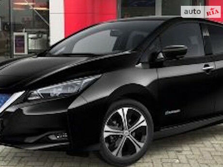 Nissan Leaf 2018 року