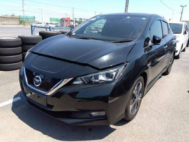 Nissan Leaf 2018 року