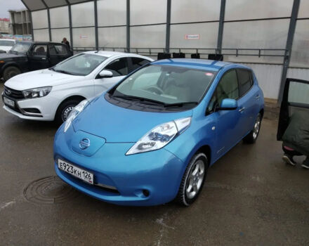 Nissan Leaf 2012 года