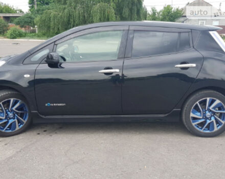 Nissan Leaf 2014 року