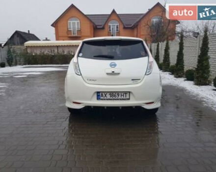 Nissan Leaf 2015 года - Фото 2 авто