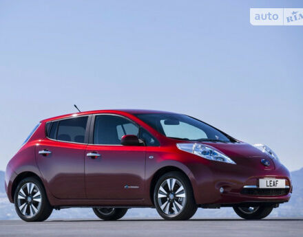 Nissan Leaf 2010 года