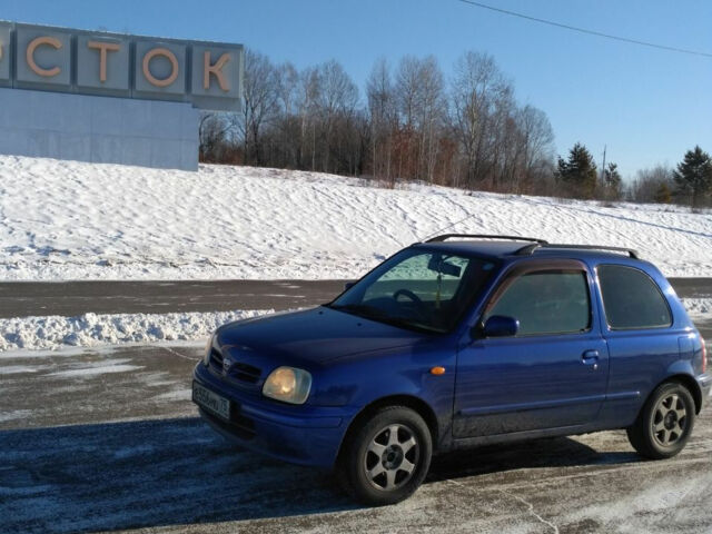 Nissan March 2001 года