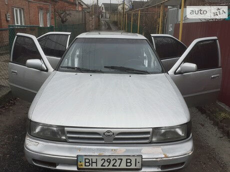 Nissan Maxima 1989 года