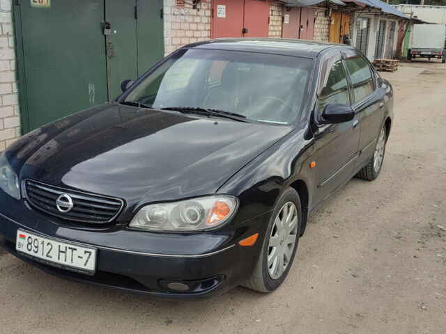 Nissan Maxima 2004 року