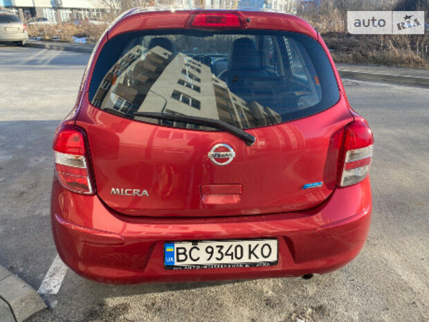 Nissan Micra 2012 года