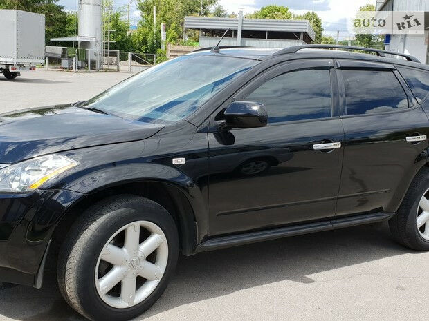 Nissan Murano 2005 года