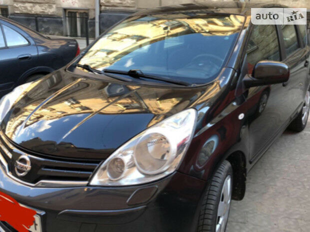 Nissan Note 2012 года