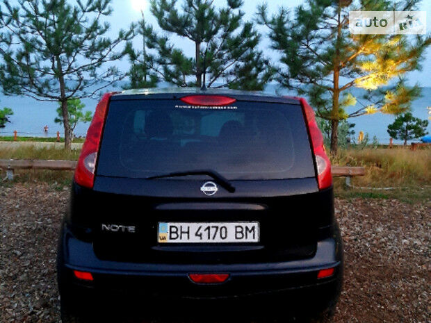 Nissan Note 2007 года