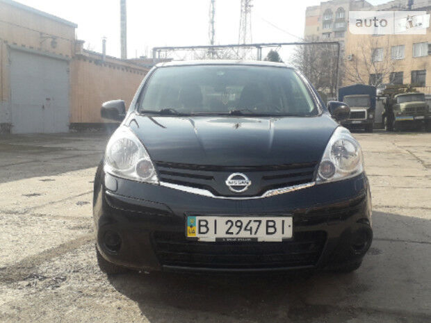 Nissan Note 2010 года