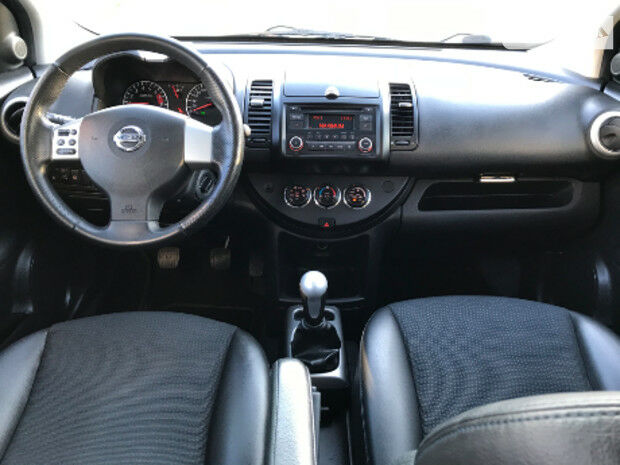 Nissan Note 2013 года