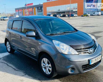 Nissan Note 2012 года