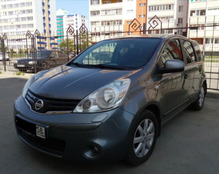 Nissan Note 2011 года