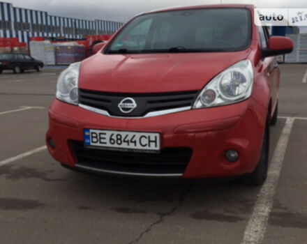 Nissan Note 2011 року