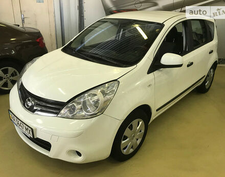 Nissan Note 2013 року