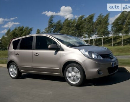 Nissan Note 2008 года