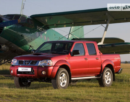 Фото на відгук з оцінкою 3.6   про авто Nissan NP300 2012 року випуску від автора “Evgen3512” з текстом: У нас своя фирма, производство. Очень много приходится получать различного оборудования. Если вес...