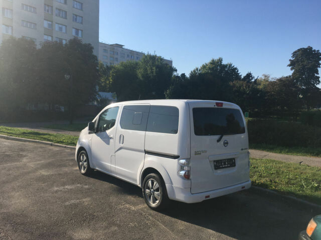 Nissan NV 2019 года