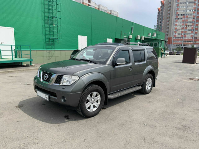 Nissan Pathfinder 2007 года