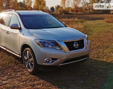 Nissan Pathfinder 2014 года