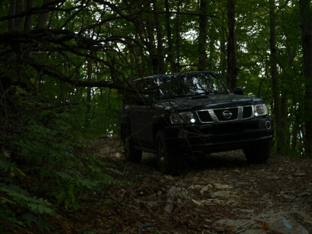 Nissan Patrol 2005 року