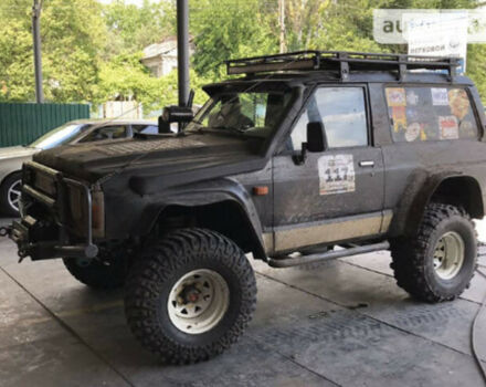 Фото на відгук з оцінкою 5   про авто Nissan Patrol 1989 року випуску від автора “Десантник” з текстом: Подготовленный авто для жесткого бездорожья. Пневмоустановка, лебедки.