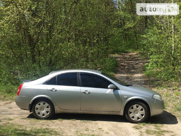 Nissan Primera 2004 года