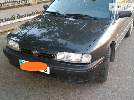 Ниссан Примера 1992 года Nissan Primera 1992 года