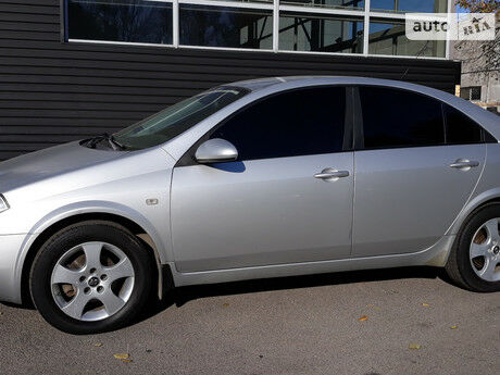 Ниссан Примера 2002 года Nissan Primera 2002 года