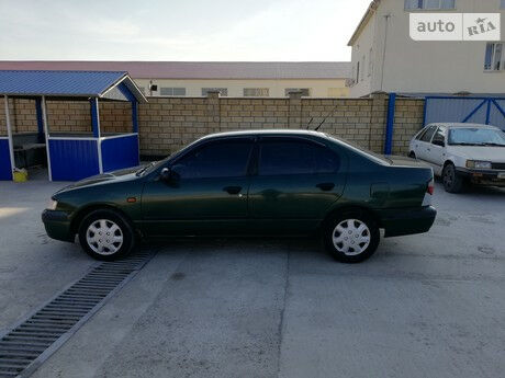 Ниссан Примера 1997 року Nissan Primera 1997 року