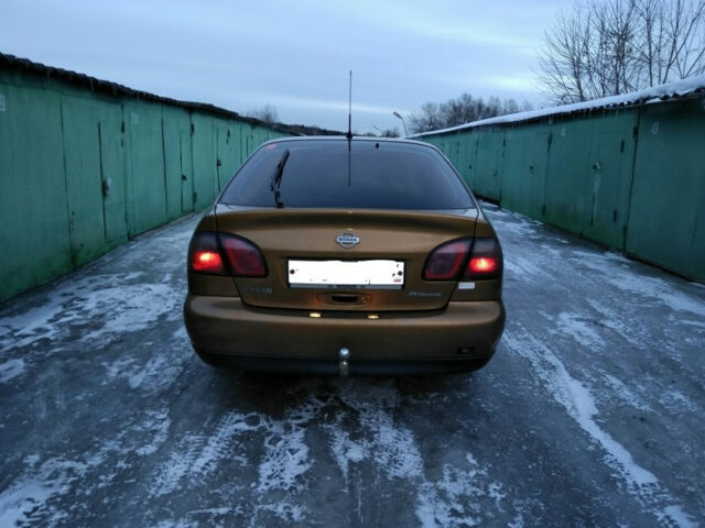 Nissan Primera 1999 року