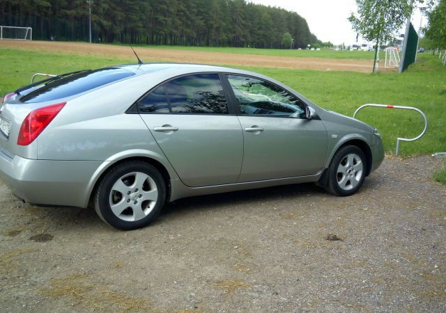 Nissan Primera 2004 года