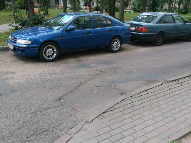 Nissan Primera 1998 года