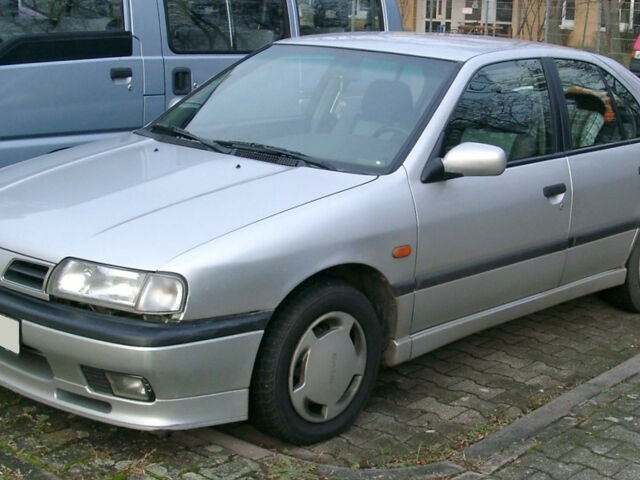 Nissan Primera 1995 года